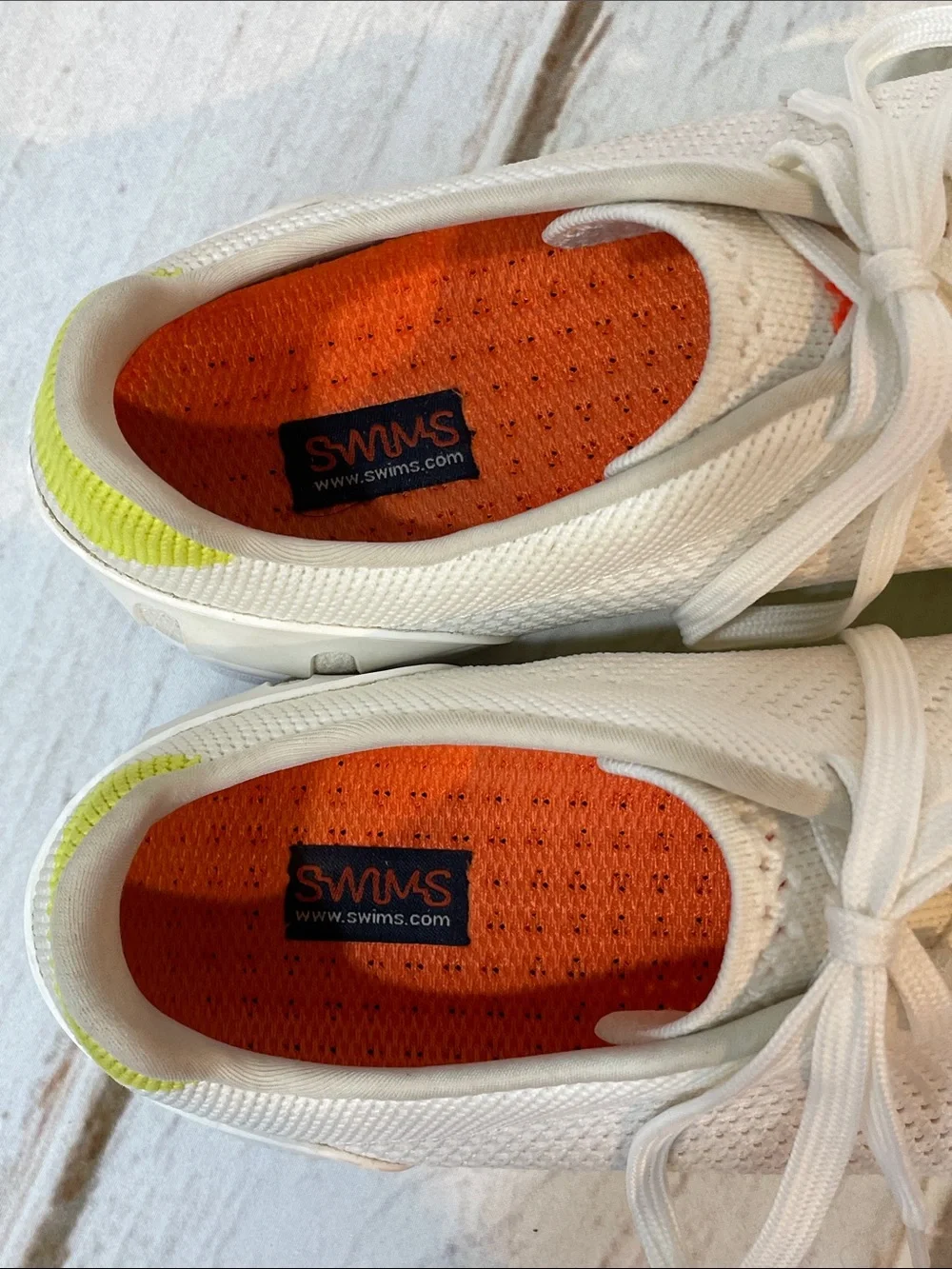 SWIMS Mesh Water Sneakers Mens 8.5 Neon Yellow Washable Lightweight Lace up